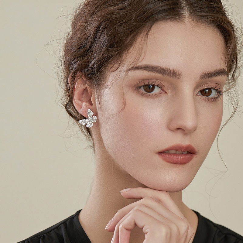 Jarum Perak Anting Zirkon Kupu-Kupu Super Berkilau Untuk Wanita Anting Canggih Dengan Temperamen Indah Dan Anting
