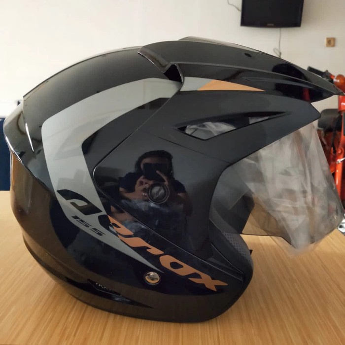 Helm yamaha aerox