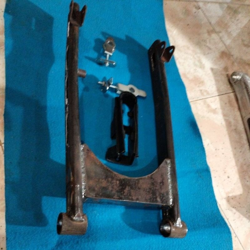 SWING ARM W175 MODEL AITECH PNP MEGA PRO GL PRO CB GL 100 COAK MENTAH/ BAHAN CDP PASURUAN