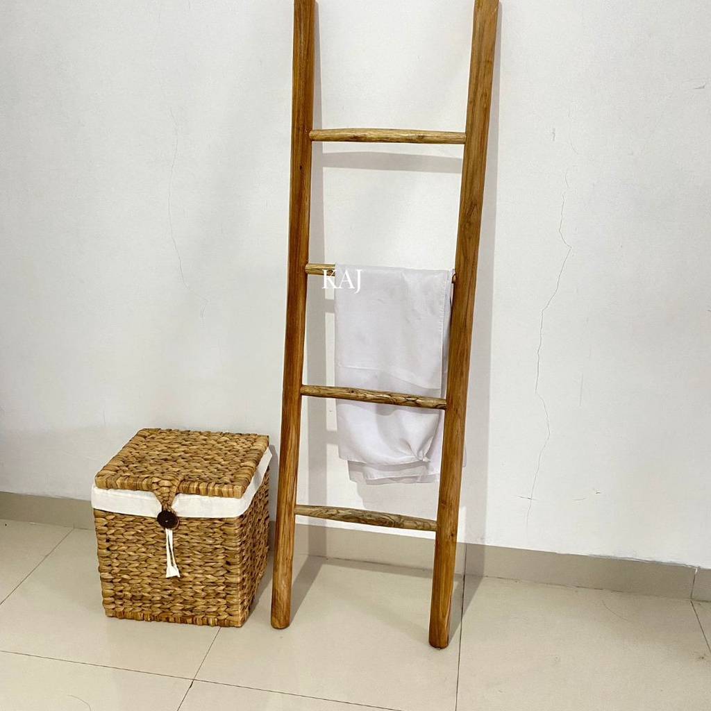 Tangga Hias/Tangga Kayu Jati Belanda Amplas Halus/Tangga Cantelan/Tangga Dekorasi