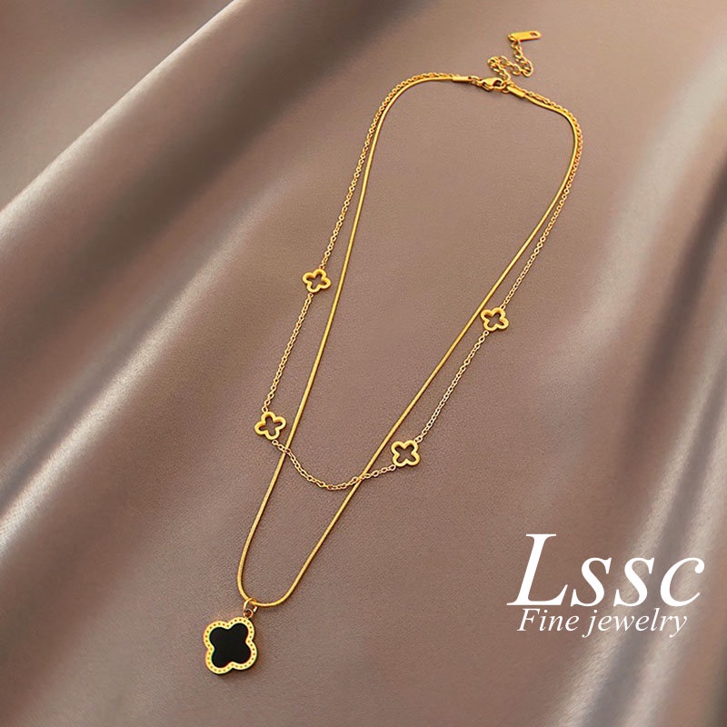 Kalung Titanium 2 Layer Bunga Clover Hitam Cantik Korea Emas 18K Anti Karat Aksesoris Wanita Perhiasan