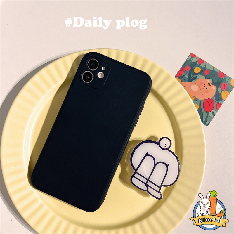 IPHONE Stand Ponsel Cowok Gaya Korea Simple Soft Case Kompatibel Untuk Iphone14 13 12 11 Pro Max X Xr Xs Max8 7 6 6s Plus SE 2020hitam Putih Warna Solid Silikon Casing Ponsel Tepi Lurus