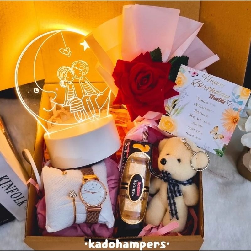 

Kado Cewek / Hadiah Cewek / Hampers Ulang Tahun