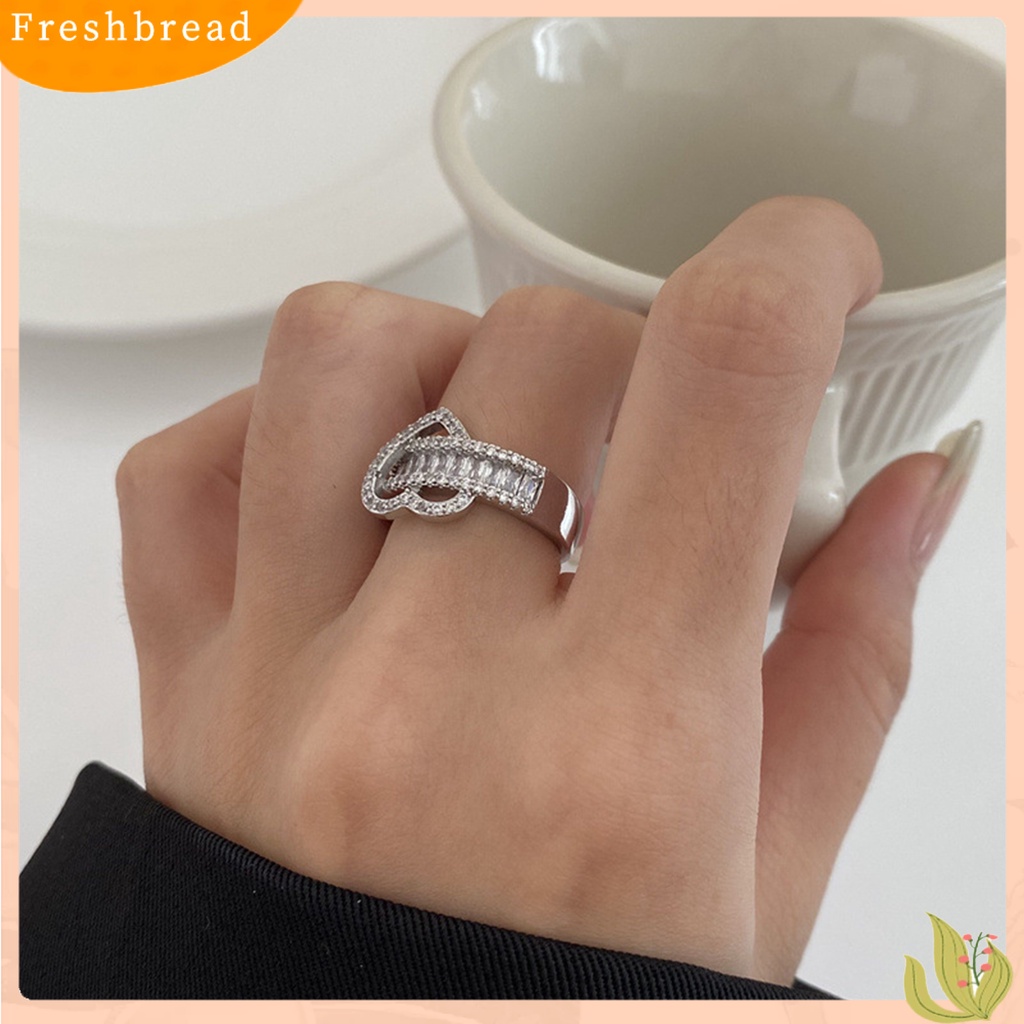 &lt; Freshbread &gt; Wanita Cincin Temperamen Aesthetic Shiny Cubic Zirconia Tergabung Berkilau Hias Hadiah Wanita Jantung Jari Cincin Perhiasan Aksesori Busana