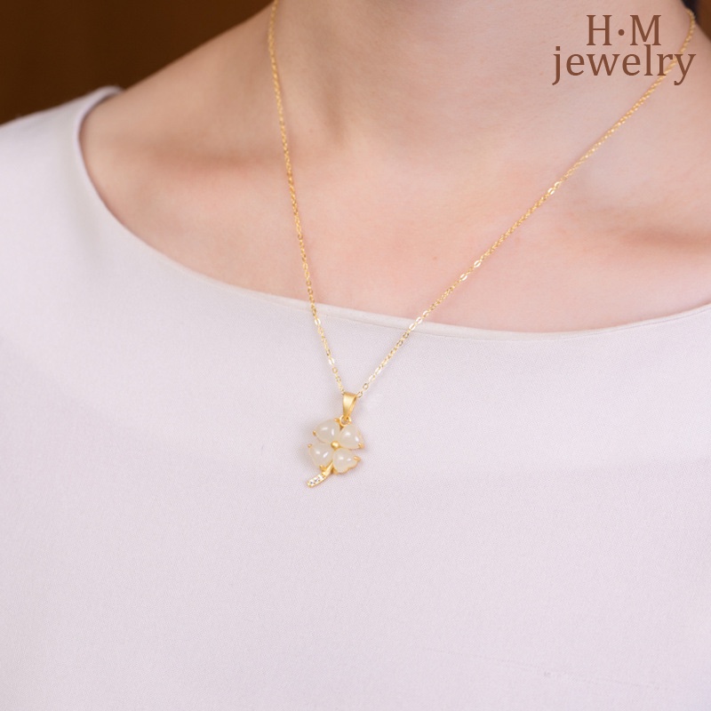 Kalung Fashion Liontin Semanggi Empat Daun Baru Perhiasan Hadiah Ulang Tahun