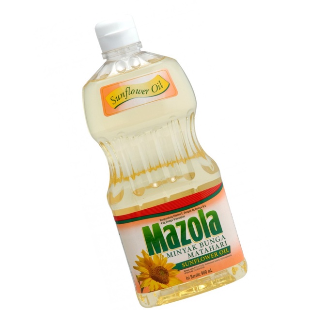 Mazola Sunflower Oil Minyak Bunga Matahari 900 mL