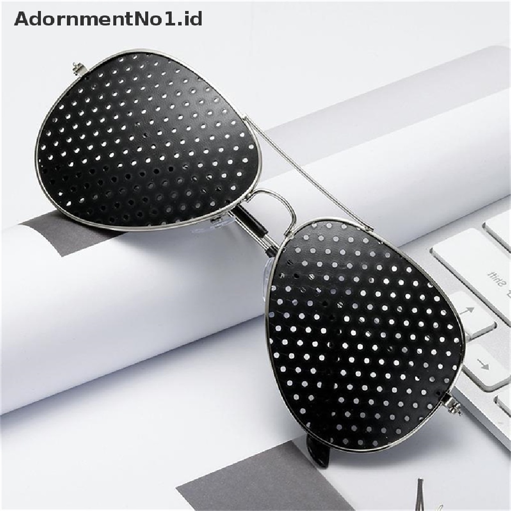 [AdornmentNo1] Retro Pinhole Sunglasses Lubang Kecil Eyeglasses Eyesight Improver Kacamata Unisex [ID]