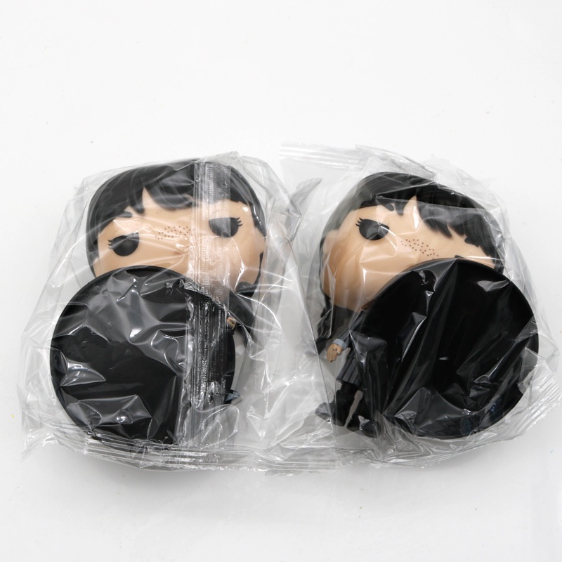 2pcs/set The Addams Family Wednesday Figurine PVC Banyak Peran Model Mainan Boneka Untuk Koleksi Anak