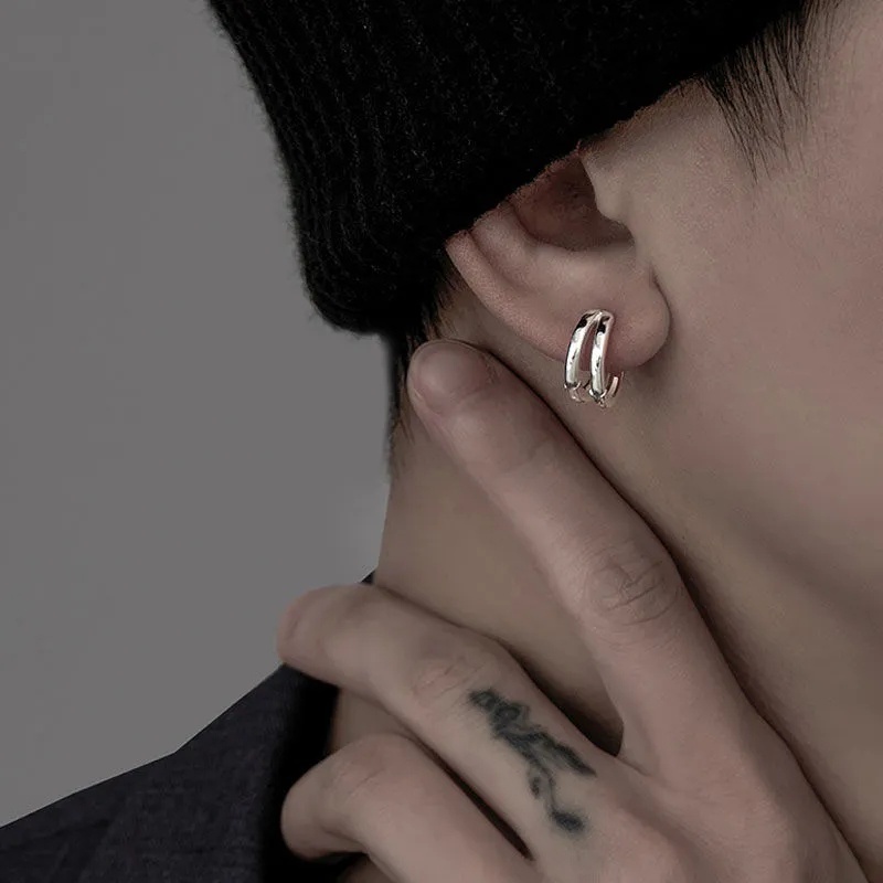 Cincin Ganda Berongga Pejantan Anting Kepribadian Keren Gesper Telinga Halus Minimalis Anting Unisex Telinga Dekorasi Perhiasan Hip Pop Street Style Aksesoris