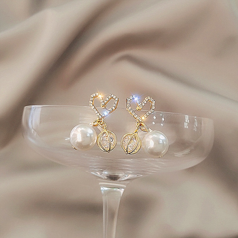 Jarum Perak Korea Cinta Anting Mutiara Salib Kreatif Manis Anting Perempuan Anting