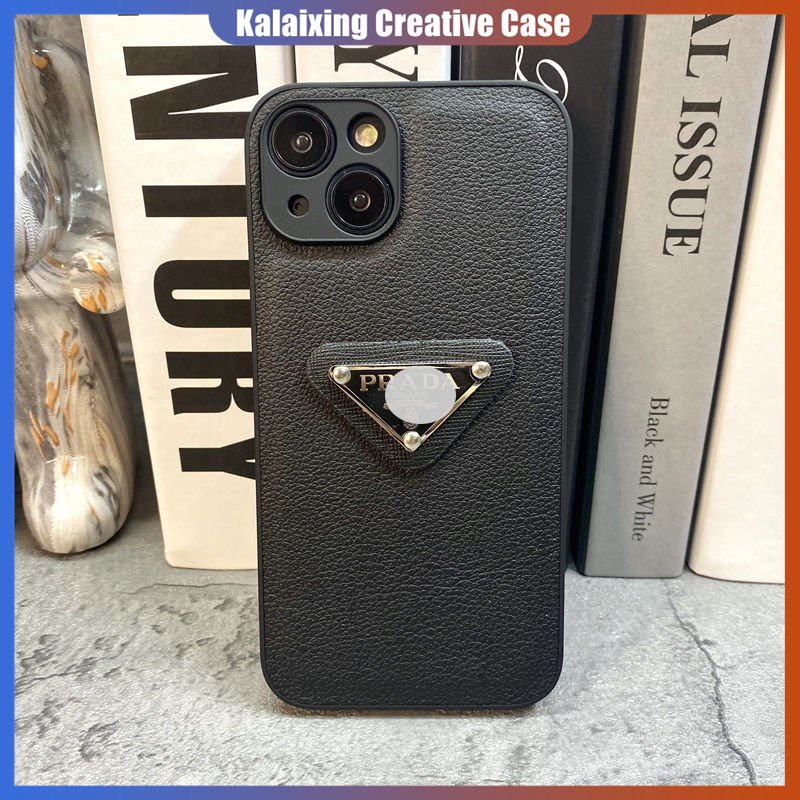 Casing Ponsel Prada Kulit Untuk IPhone 14 Pro Max13 12 11 Pro Max X XR Xs Max14 Plus Dengan Perlindungan Lensa Hard Back Cover