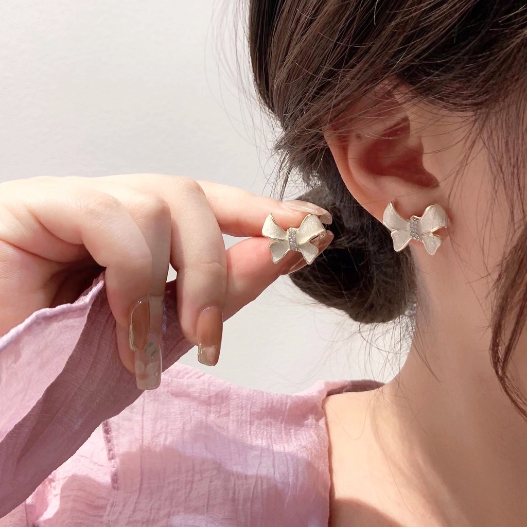 Yeezii Sweet Bow Stud Earrings Untuk Wanita Kristal Tetes Minyak Earrings Aksesoris Perhiasan