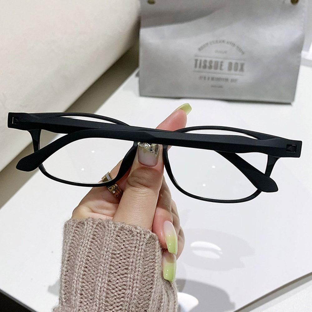 Lily Kacamata Baca Nyaman Elegan Pelindung Mata Vintage Ultra Light Frame