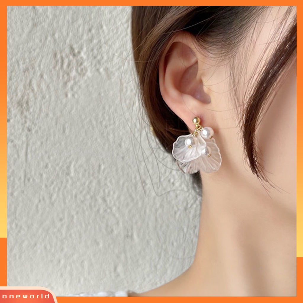 [WOD] 1pasang Anting Elegan Semua Pertandingan Pengerjaan Halus Shiny Eye-catching Dress Up Bentuk Bunga Aksesoris Fashion Canggih Untuk Kehidupan Sehari-Hari