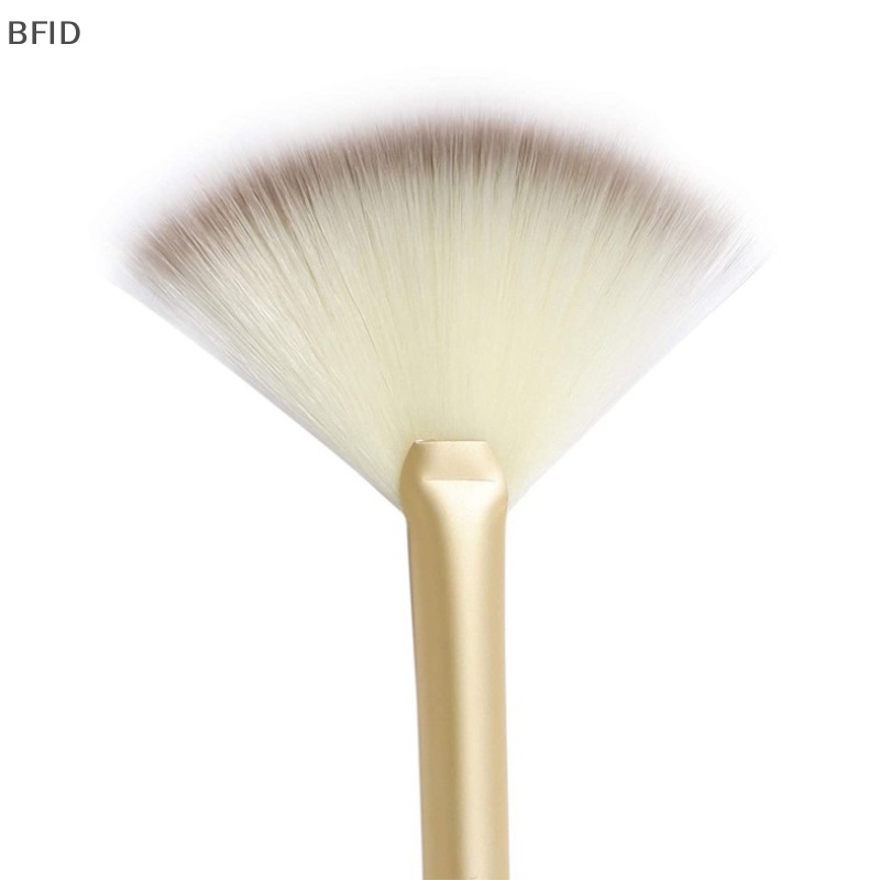 [BFID] 3pcs Fan Brushes Sikat Wajah Brush Makeup Lembut Aplikator Kosmetik [ID]