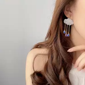 Raindrop Cloud White Crystal Droplet Rumbai Menjuntai Anting Cloud Drop Earrings Fashion Berlebihan Awan Kristal Anting Panjang Awan Akrilik Dan Raindrops Menjuntai Earrings