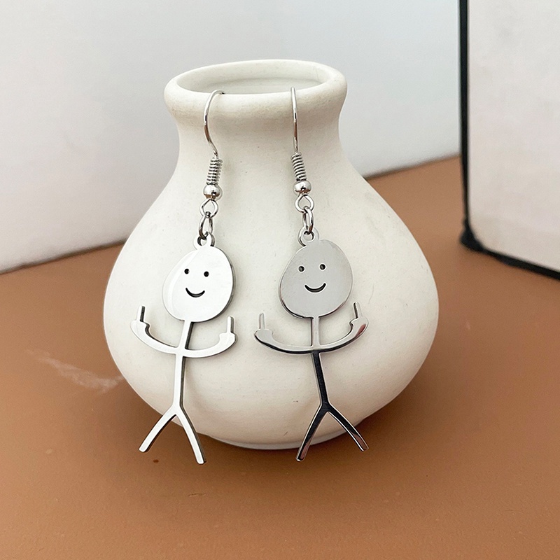 1pasang Stainless Steel Klavikula Lucu Kazuha Goth Pacar Karakter Lucu Doodle Man Earrings