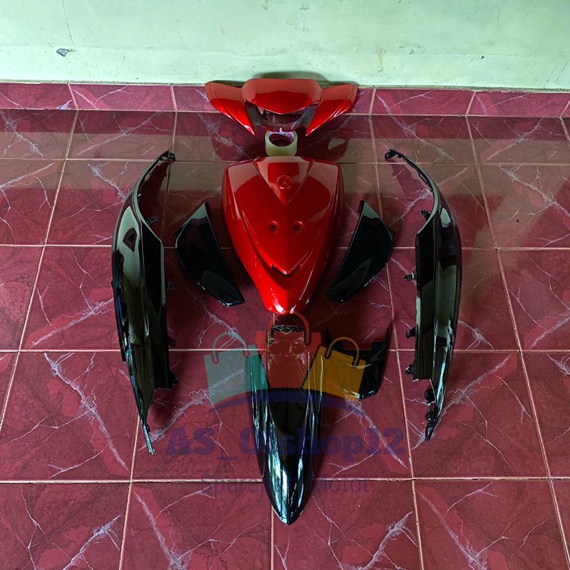 FULL BODY ALUS MIO J HITAM MERAH