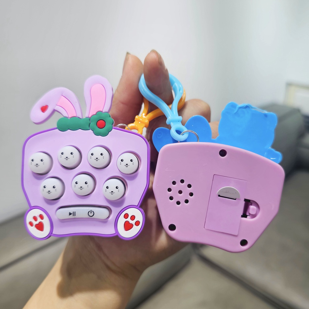 Mini Handheld Whack-A-Mole Toy Game Console Gantungan Kunci Mainan Edukasi Anak Mainan Sensory Elektronik