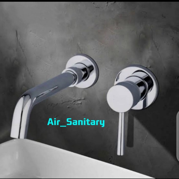 Kran wastafel tembok panas dingin kuningan