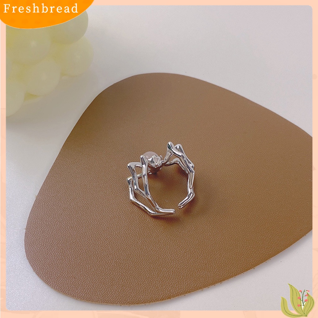 &lt; Freshbread &gt; Wanita Cincin Hias Punk Open All Match Adjustable Perhiasan Hadiah Bola Kristal Imitasi Lady Girl Pesta Gothic Spider-shaped Finger Ring Untuk Klub Malam