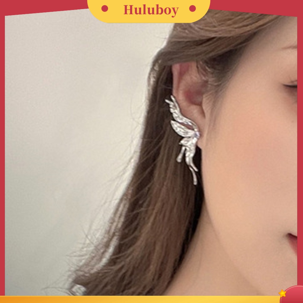 {Ready Stock} 1pasang Anting Pejantan Cairan Keren Aesthetic Gaya Punk Bentuk Kupu-Kupu Anting Performa Perhiasan Wanita