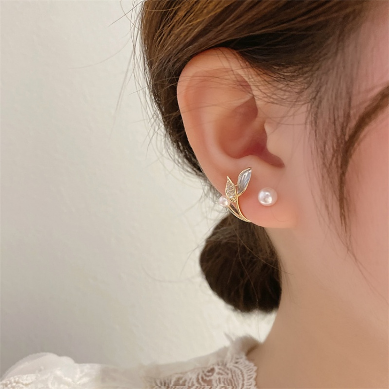 Anting Mutiara Ekor Mermaid Mewah Putri Gadis Manis Ear Studs Aksesori Telinga