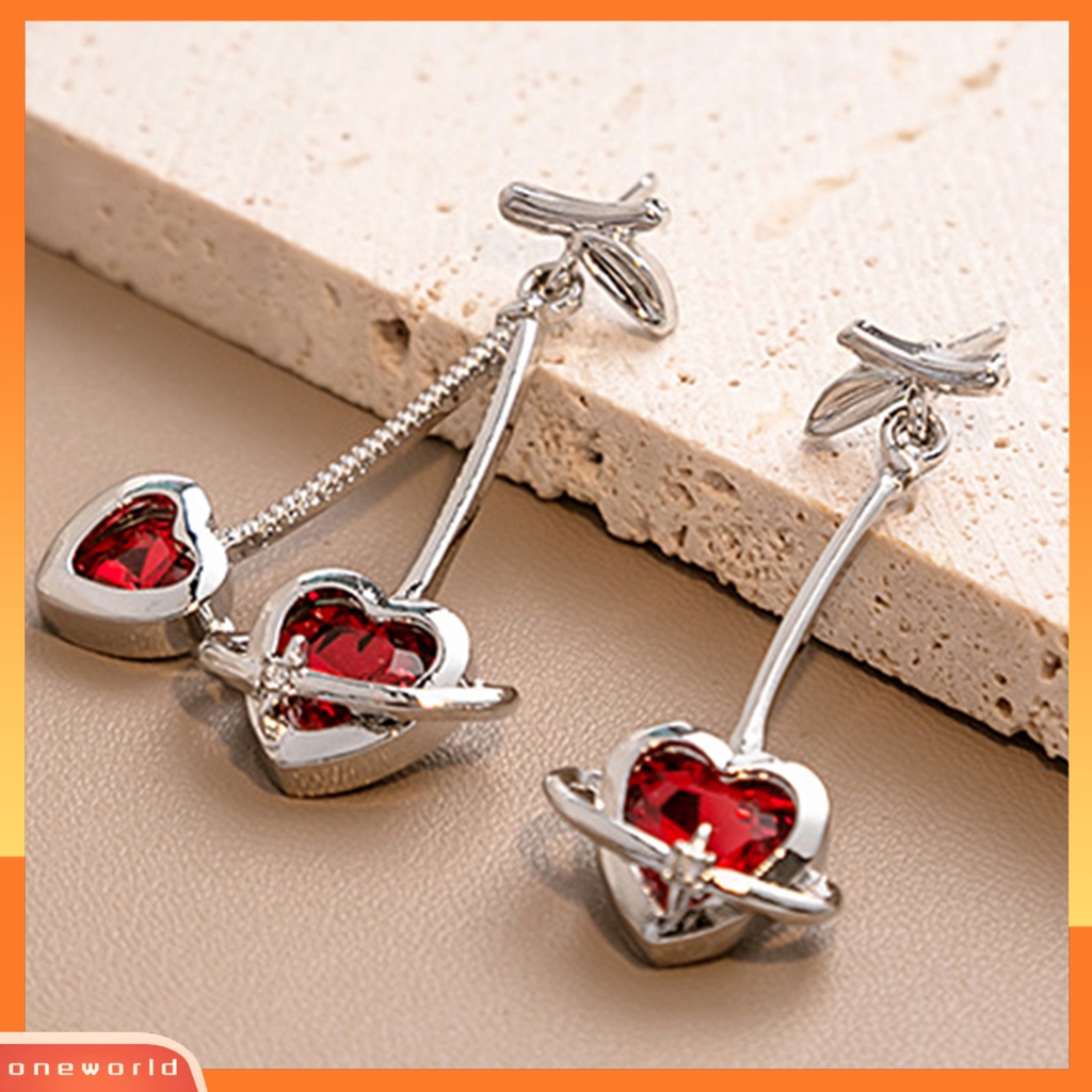 [EONE] 1pasang Liontin Anting Asimetris Geometris Splicing Fashion Cinta Hati Merah Berlian Imitasi Ear Studs Perhiasan Aksesori