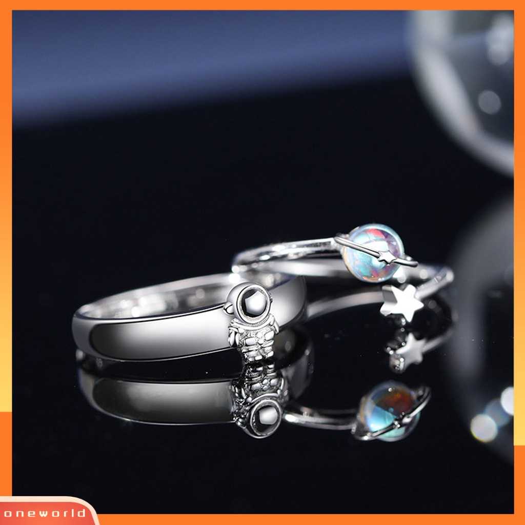[EONE] Pasangan Cincin Pembukaan Kepribadian Dapat Disesuaikan Hadiah Hari Valentine Astronot Bintang Planet Wanita Pria Cincin Fashion Perhiasan