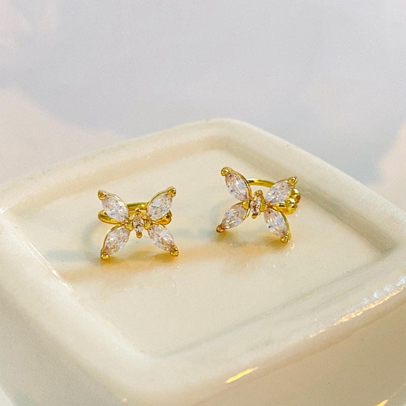 Klip Telinga Kupu-Kupu Zirkon Transparan Untuk Wanita Korea Fashion Ladies Anting Kupu-Kupu Kristal Aksesoris Fashion Wanita