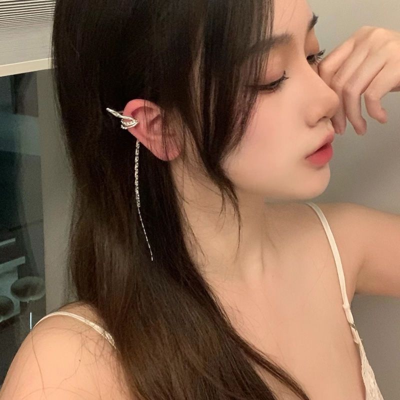 Kpop Shiny Tassel Elf Ear Clip Untuk Wanita/ Fashion Punk Tanpa Tindik Anting/ Y2K Peri Kupu-Kupu Telinga Klip Anting Perhiasan