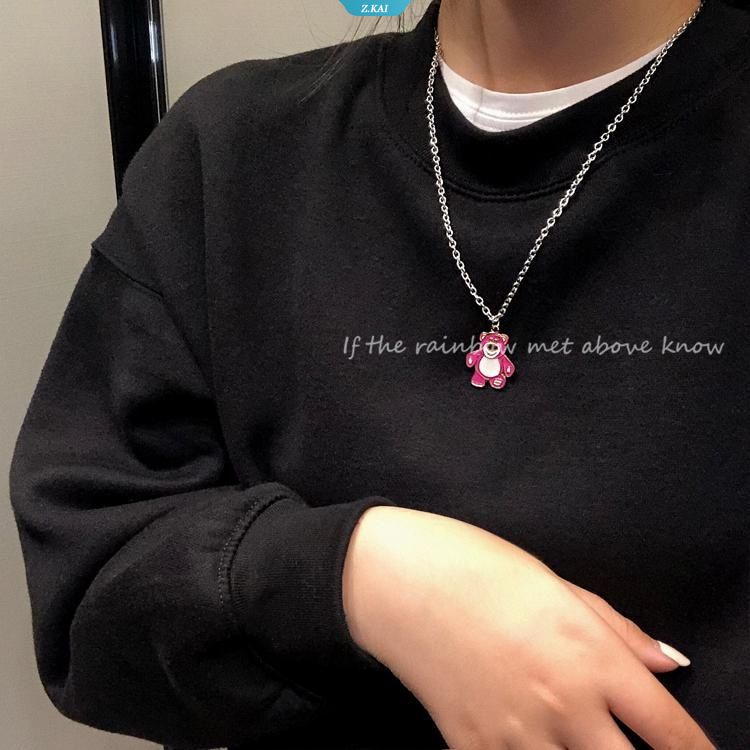 Cute Strawberry Bear Necklace New Tide Simple Sweater Panjang Rantai Liontin Dengan Aksesoris Jumper Chain Necklace [ZK]