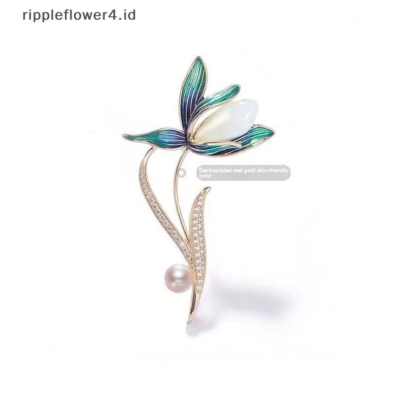 {rippleflower4.id} Bros Bunga Magnolia Kualitas Tinggi Musim Gugur Aksesoris Mantel Musim Dingin Korsase Temperamen Elegan Dengan Bros Mutiara Berlian Imitasi Perhiasan~