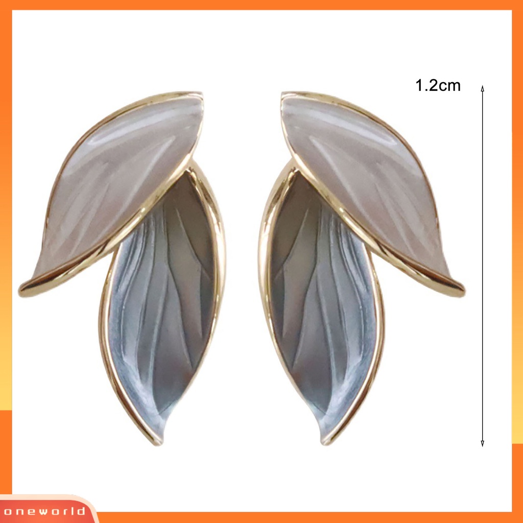 [WOD] 1pasang Indah Piercing Stud Earrings Ringan Manis Bentuk Daun Lady Earrings Perhiasan Fashion