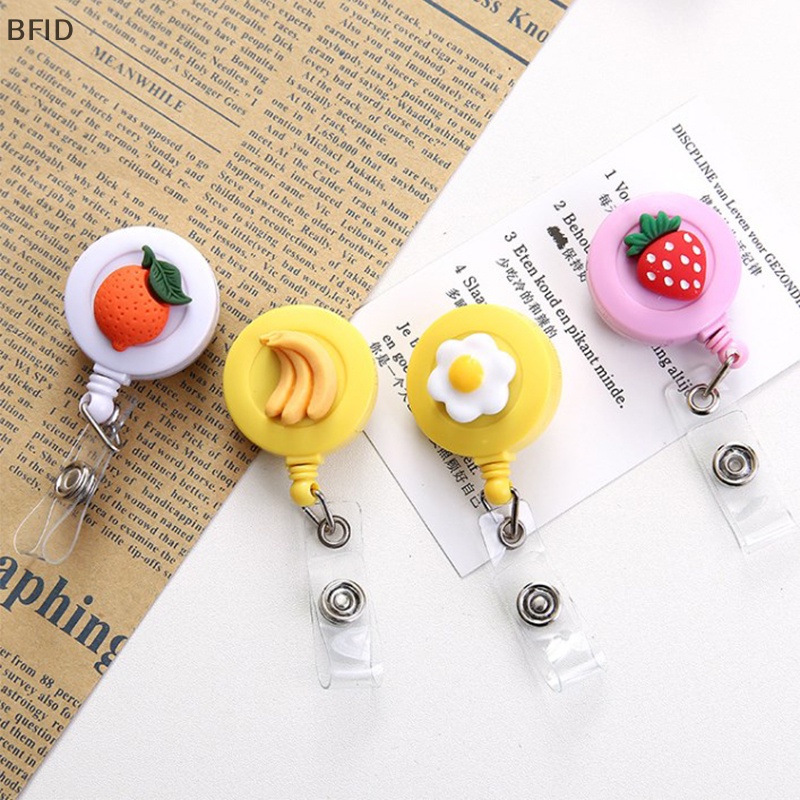 [BFID] Kartun Hewan Buah Ditarik Badge Reel ID Nama Staf Bus Kartu Kerja Cover Case Klip Badge Holder Klip Perlengkapan Kantor [ID]