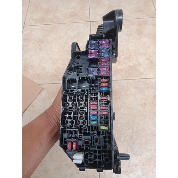 BOX SEKRING MOBIL TOYOTA ALL NEW AVANZA 2012-2015