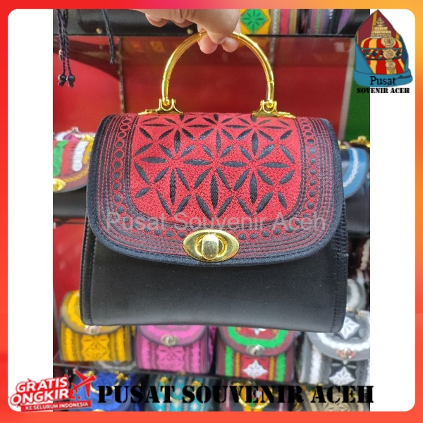 Tas selempang dara khas Aceh | tas selempang simpel khas Aceh