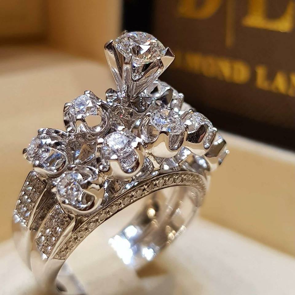 Goldkingdom Fashion Perhiasan Aksesoris Ready Stock Kreatif Kerawang Berlian Pertunangan Cincin Berlian Eropa Dan Amerika Cincin Perjamuan Pernikahan