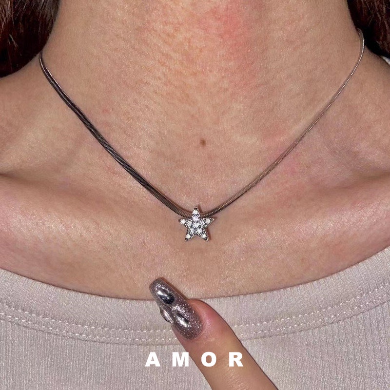 Kalung choker Bintang Anti Karat Desain Minimal Rantai Leher Niche Wanita Dan Rantai clavicular