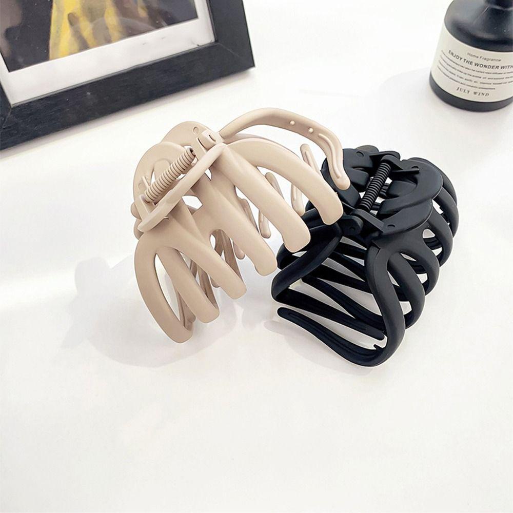Agustinina Plastik Cakar Rambut Aksesoris Rambut Pesta Sederhana Bergaya Hiasan Kepala Tidak Teratur Jepit Rambut Berongga Matte Hair Claw Large Hairgrips Korea Hair Clip