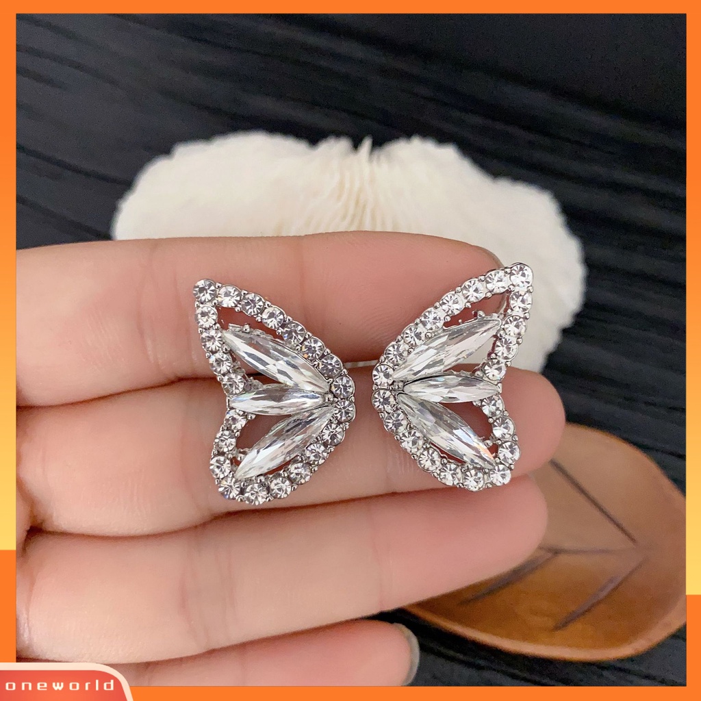 [EONE] 1pasang Ear Studs Kristal Imitasi Elegan Hypoallergenic Bling Berlian Imitasi Kupu-Kupu Sayap Wanita Anting Fashion Perhiasan