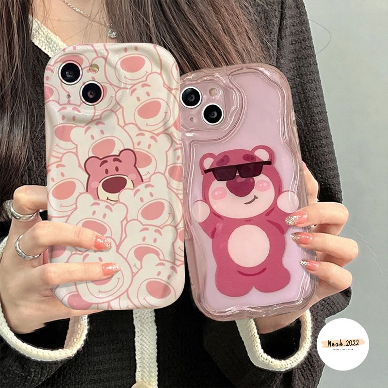 IPHONE Kartun Manyo Keren Strawberry Bear Memakai Sunglasse Case Kompatibel Untuk Iphone11 12 XR 7 8 6s 6 Plus 13 14 Pro Max X XS Max SE 3D Wavy Curved Edge Glossy Shockproof Soft Cover