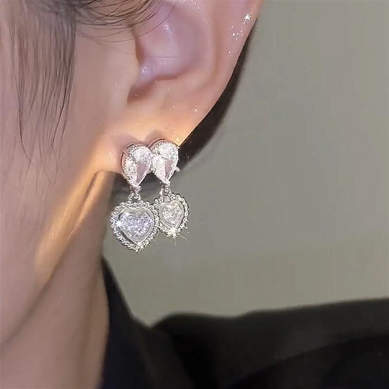 Fashion Cinta Ganda Zirkon Anting Perak Jarum Sederhana, Lembut, Manis Anting Perempuan