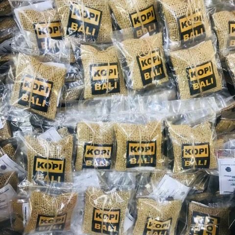 SEVENTEEN PARFUM PERFUME MOBIL BIJI KOPI BALI GANTUNGAN PENGHARUM PEWANGI MOBIL RUANGAN LEMARI SACHET KARUNG GONI PENGHILANG BAU AROMA UDARA