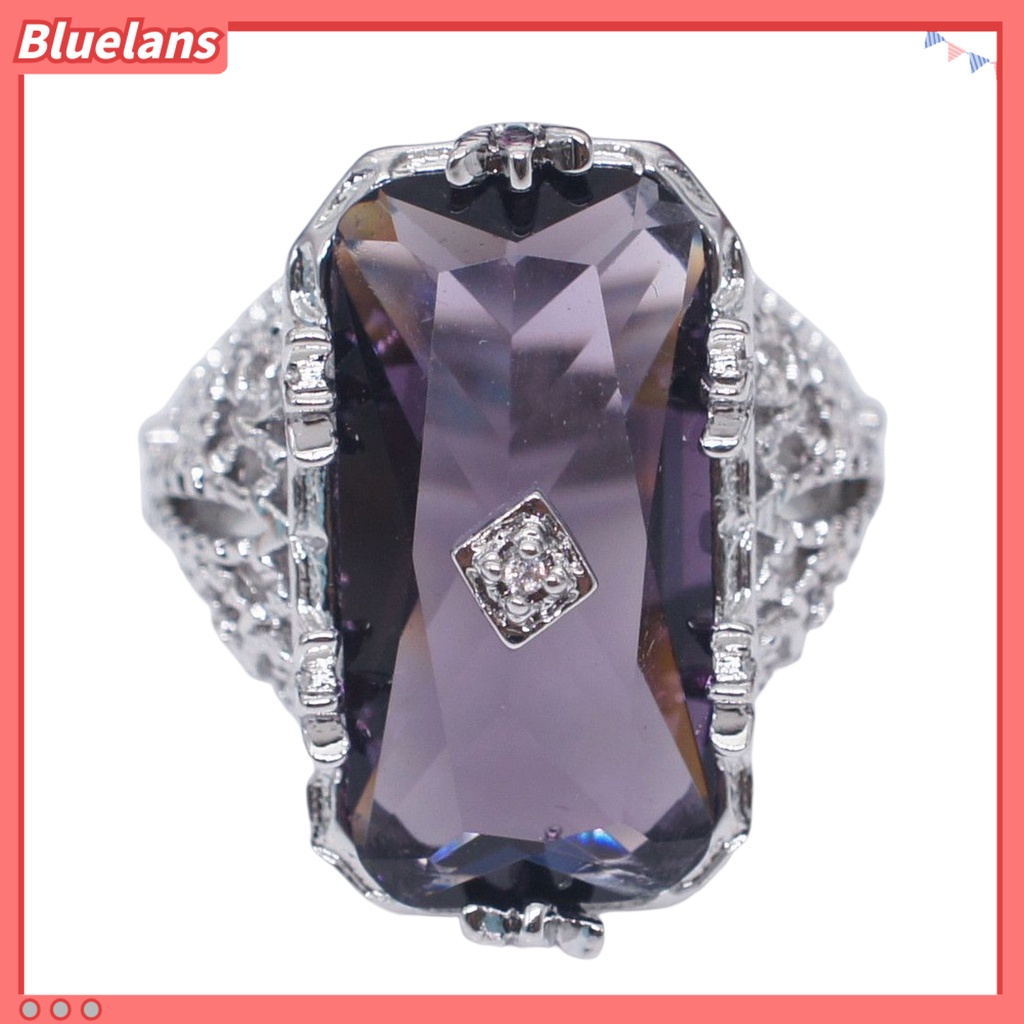 [BLS] Chamfer Persegi Panjang Kilau Cerah Wanita Cincin Berongga Timbul Pola Bunga Imitasi Ungu Kristal Cincin Aksesoris Perhiasan
