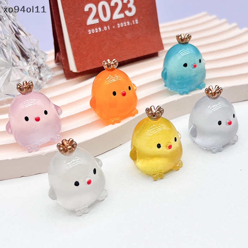 Xo 2Pcs Bercahaya Mahkota Chick Ornamen Mini Kartun Hewan Boneka Mikro Lanskap Dekorasi Rumah Boneka Miniatur Mainan OL