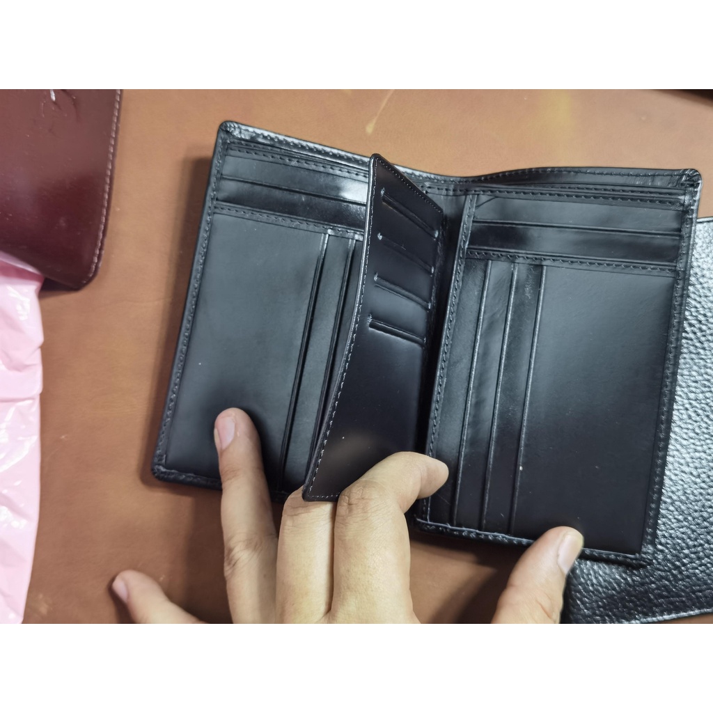 Dompet Pria Tanggung Berdiri Tipe Sonik