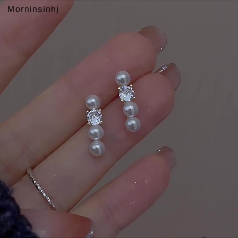 Mornin 1pasang Anting Tusuk Mutiara Zirkon Ringan Vintage Telinga Untuk Wanita Gaya Korea Fashion Ear Stud Pesta Perhiasan Natal id