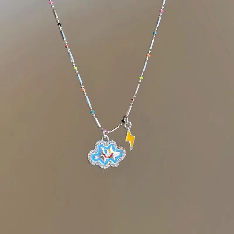 Baru Korea Manis Keren All-Match Kalung Petir Awan Unik Perempuan Cahaya Mewah Desain Niche Rantai Klavikula