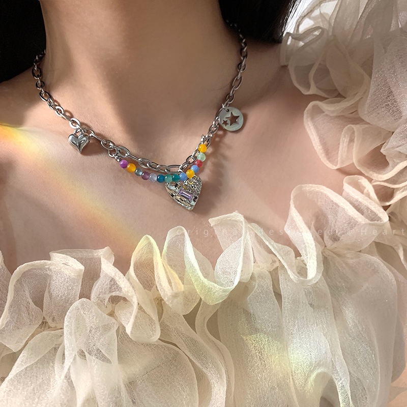 Warna-warni Manik-Manik Berongga Hati Kalung Perempuan Paduan Musim Panas Ganda Berlapis Klavikula Rantai Niche High-End Kalung Leher